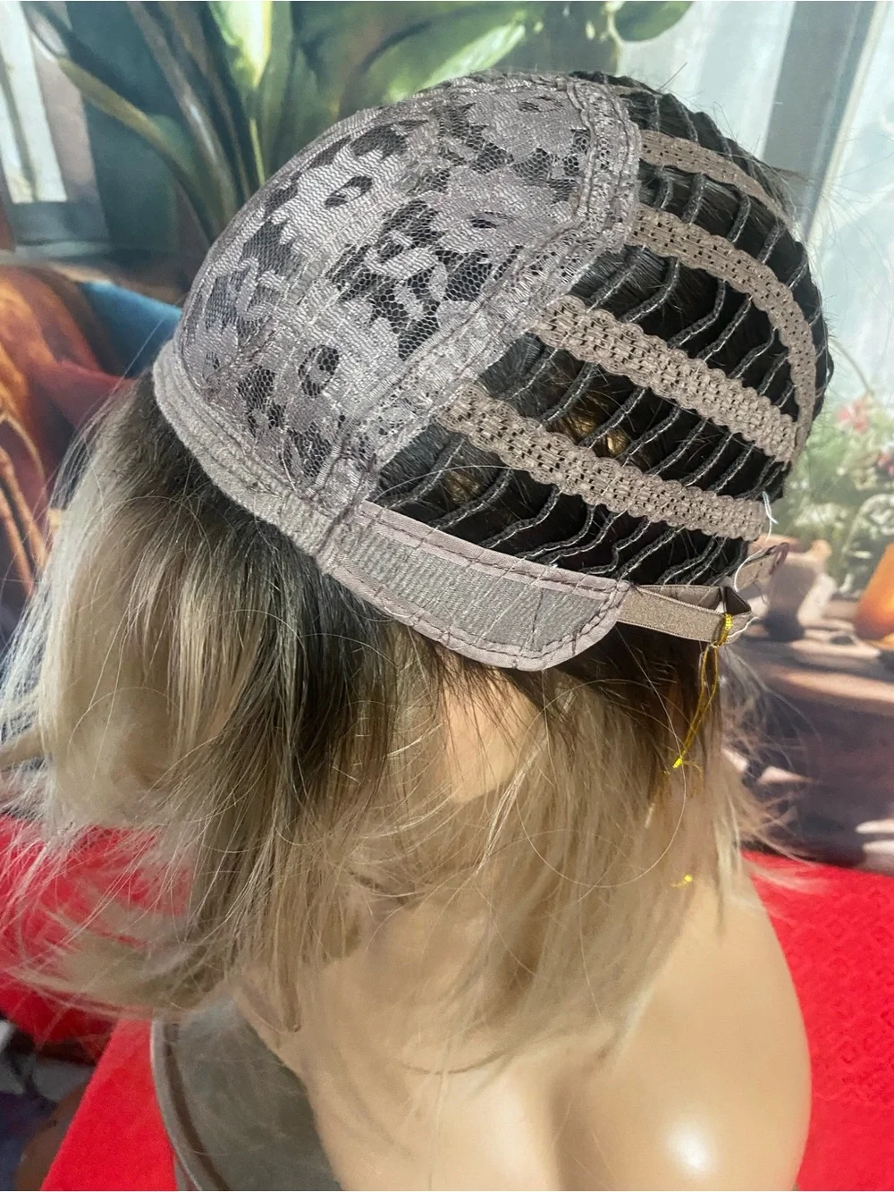 Blonde Layered Bob Wig with Side Bangs - Chic Natural Look